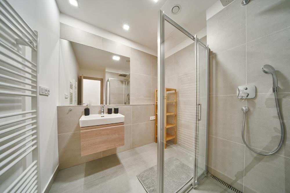 Dolcevita Apartments Харачов Екстериор снимка
